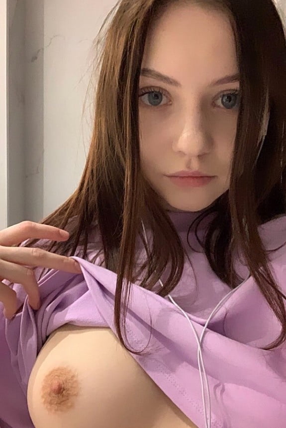 Random xxx pics 40
 #89542802