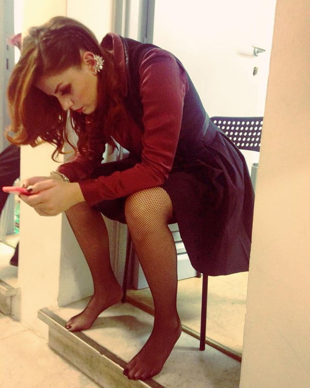 Annalisa scarrone
 #98042588