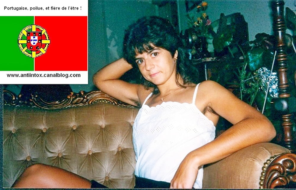 天然の毛深い女性
 #102101518