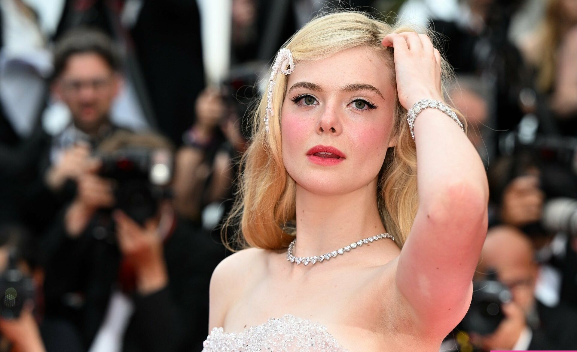 Elle Fanning nuda #109114569