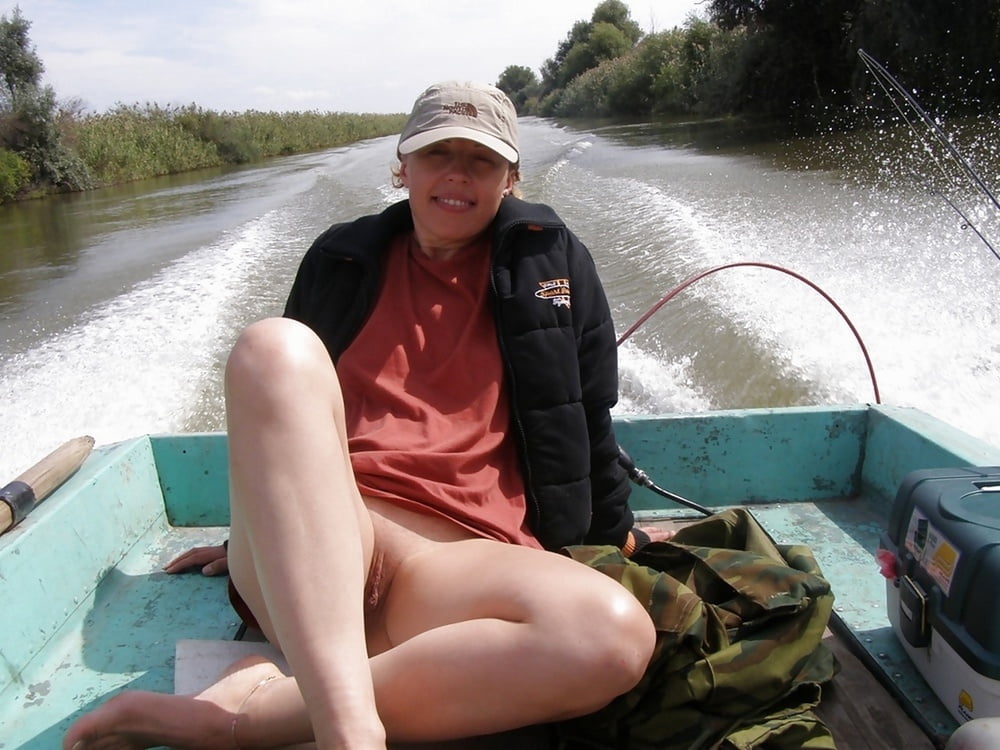 Disfrutando del aire libre 270
 #95161406