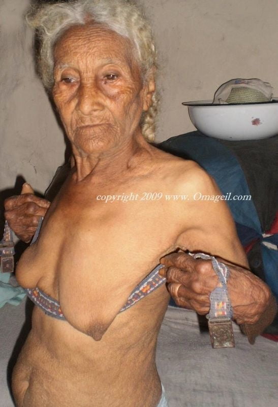 Black grannys #100879951