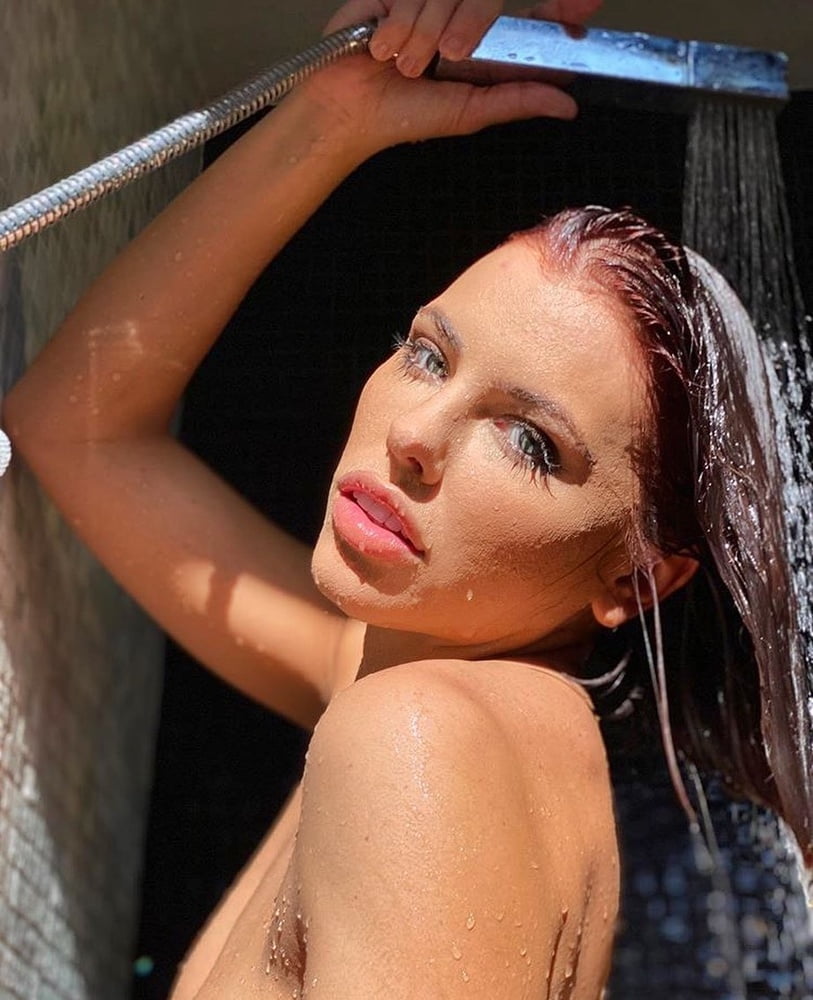 Supreme pornstar faves
 #103038625