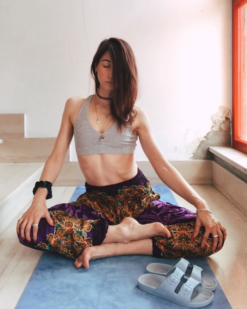 Federica wahnsinnig heißes Instagram-Yoga-Modell
 #94291309