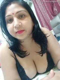 Urvashi (Savi) bhabhi show nude #6 #92772296