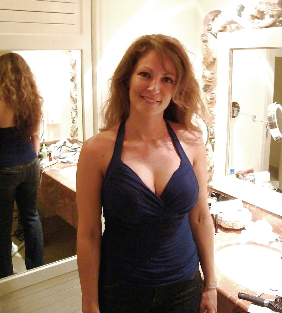 redhead busty milf top huge #89526381