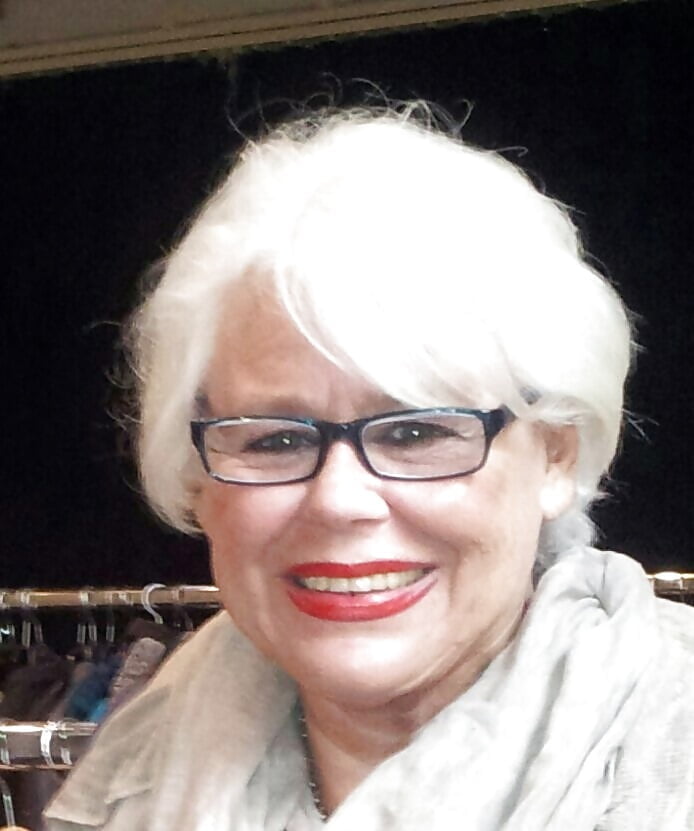 Pick a pretty granny face 2 unload on #80734972