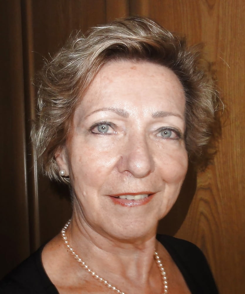 Pick a pretty granny face 2 unload on #80734981