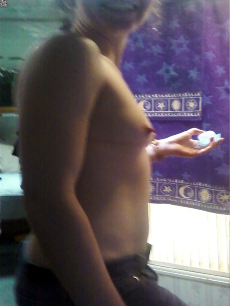 Exposed 34 #94997940