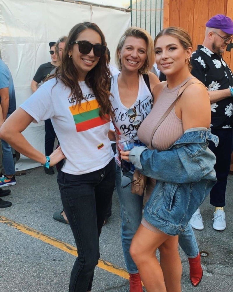 Pechugona attentionwhore alex gervasi....she is supersexy
 #102736078