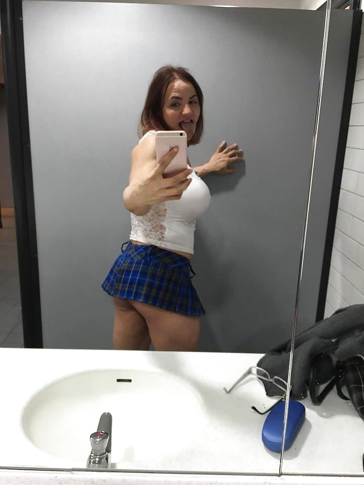 Showing off my big ass and tits in public bathroom Tabbyanne #106879414