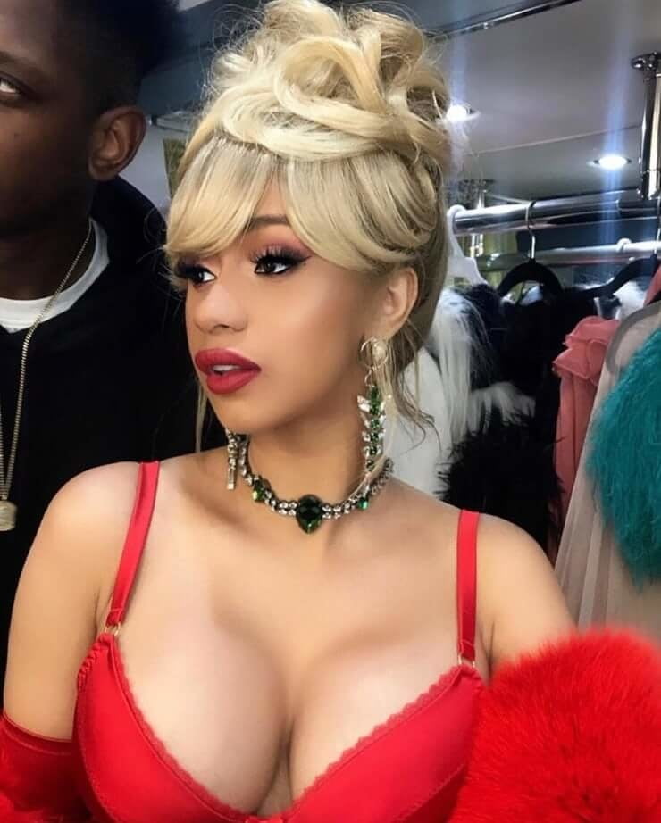 Cardi b (ラッパー)
 #90632492