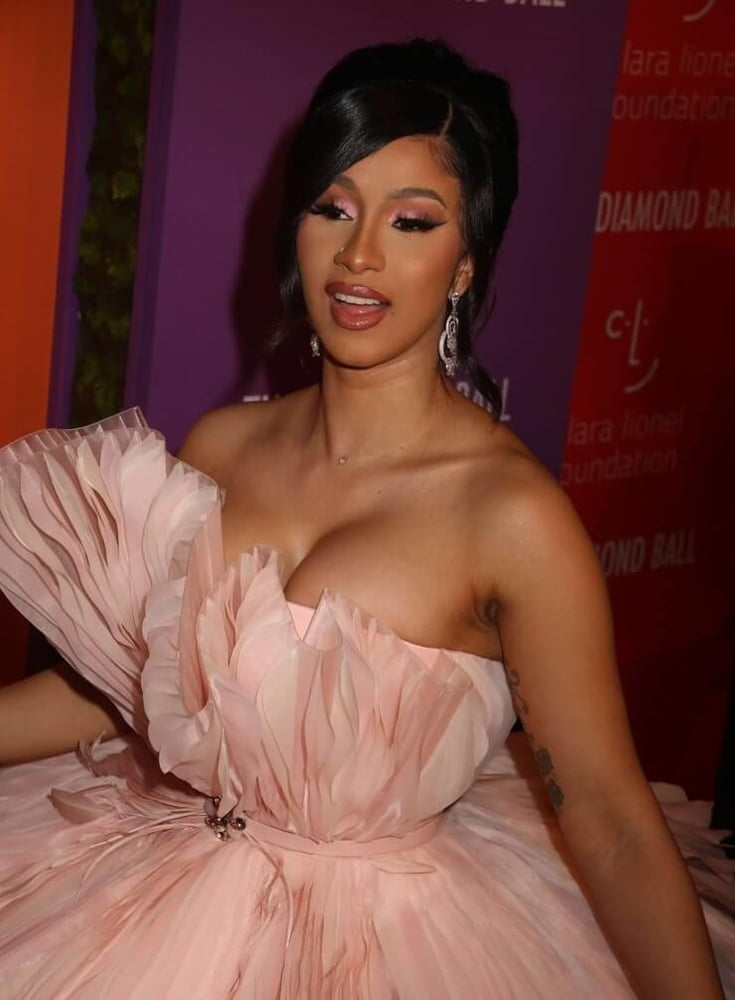 Cardi B (Rapper)
 #90632556