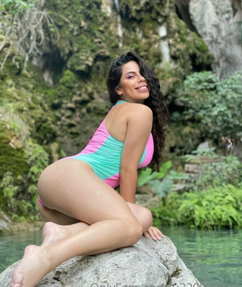 Lizbeth Rodríguez nude #107649911