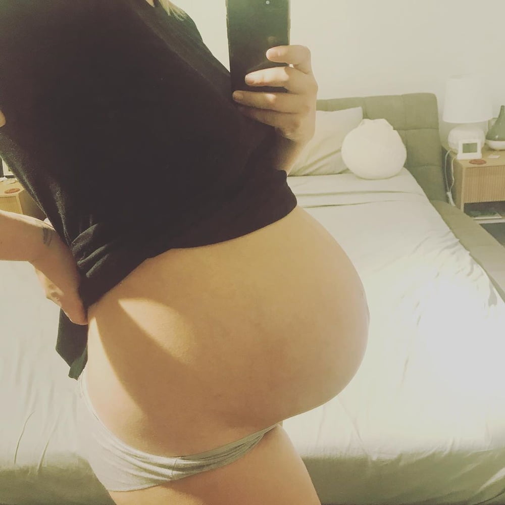 Sexy schwangere Mädchen 103
 #104542002