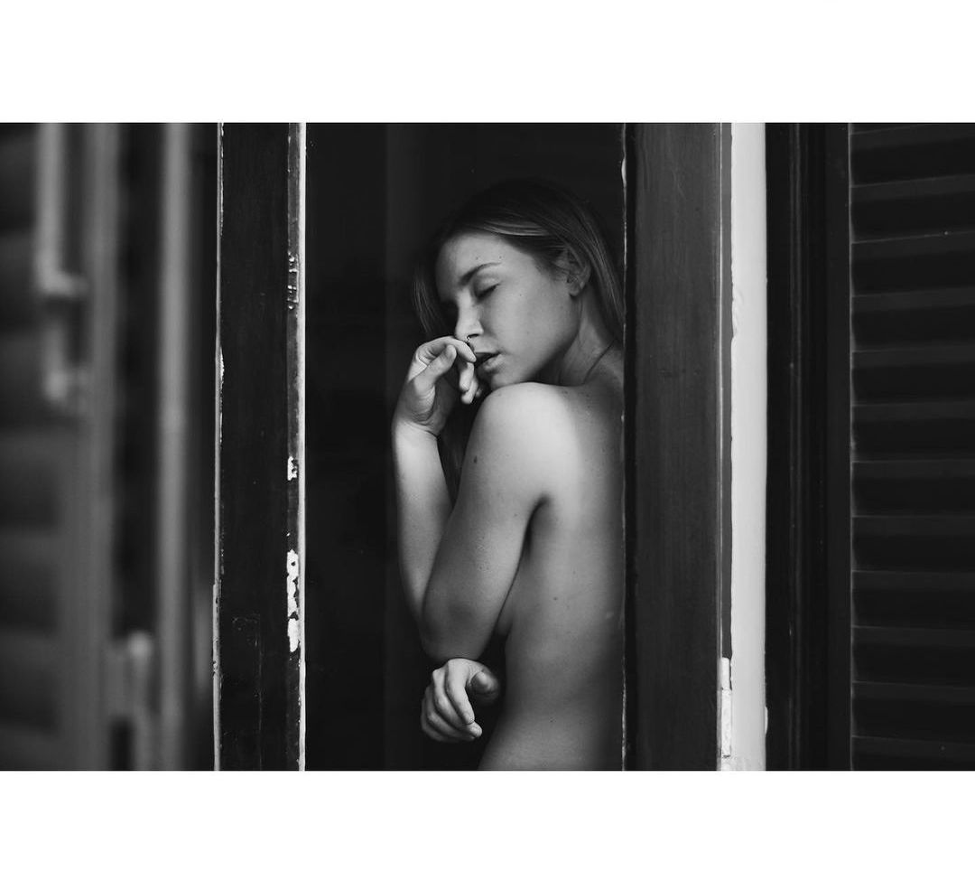 Florencia Decall desnuda #108113647