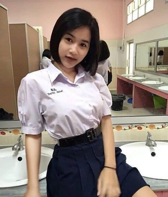 Chica tailandesa23
 #98817199