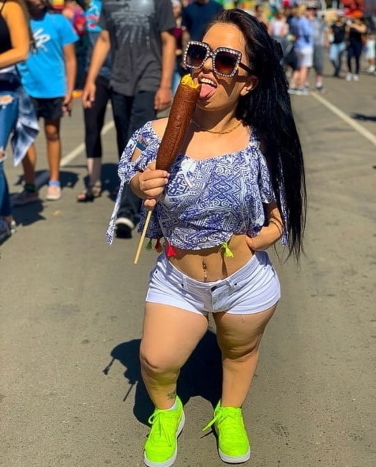 Enanos calientes
 #91356908