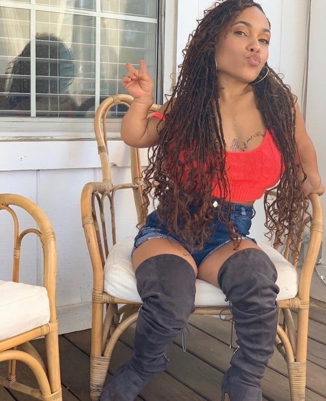 Enanos calientes
 #91356978