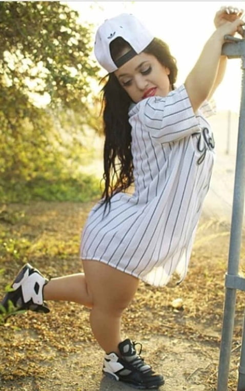 Enanos calientes
 #91357015