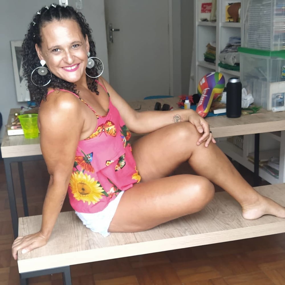 Gekleidet sexy heiße milf
 #90652428