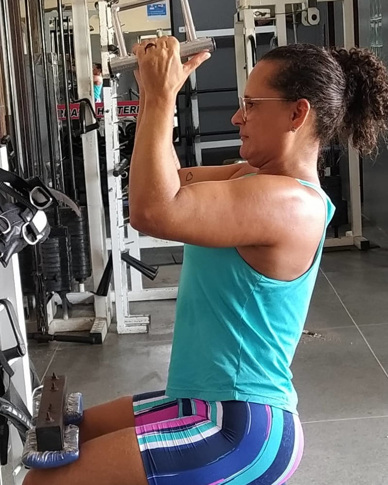 Gekleidet sexy heiße milf
 #90652431