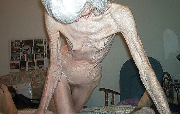 milfs grannys #80390821
