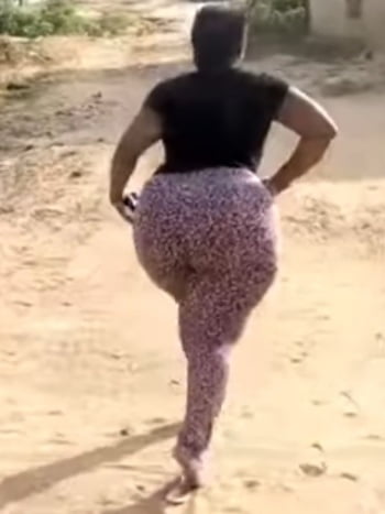 Mega booty enorme anca attrice africana bbw pera
 #97921416