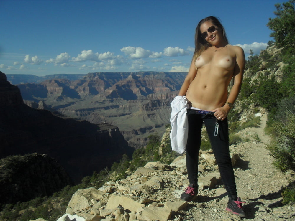 露出した妻たち 28
 #89199671