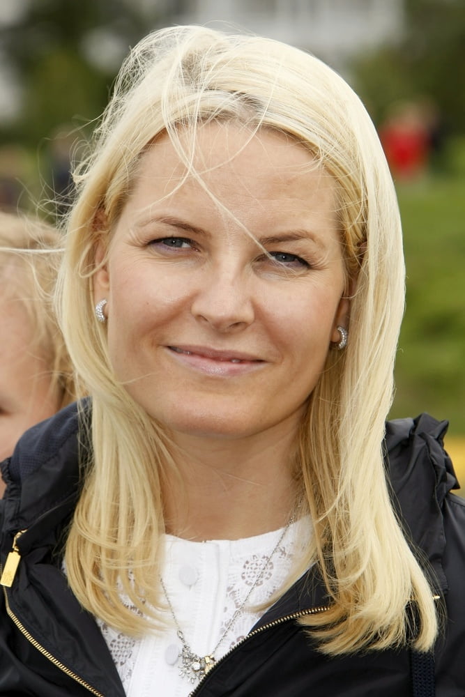 Mette-Marit, Crown Princess of Norway #98105173