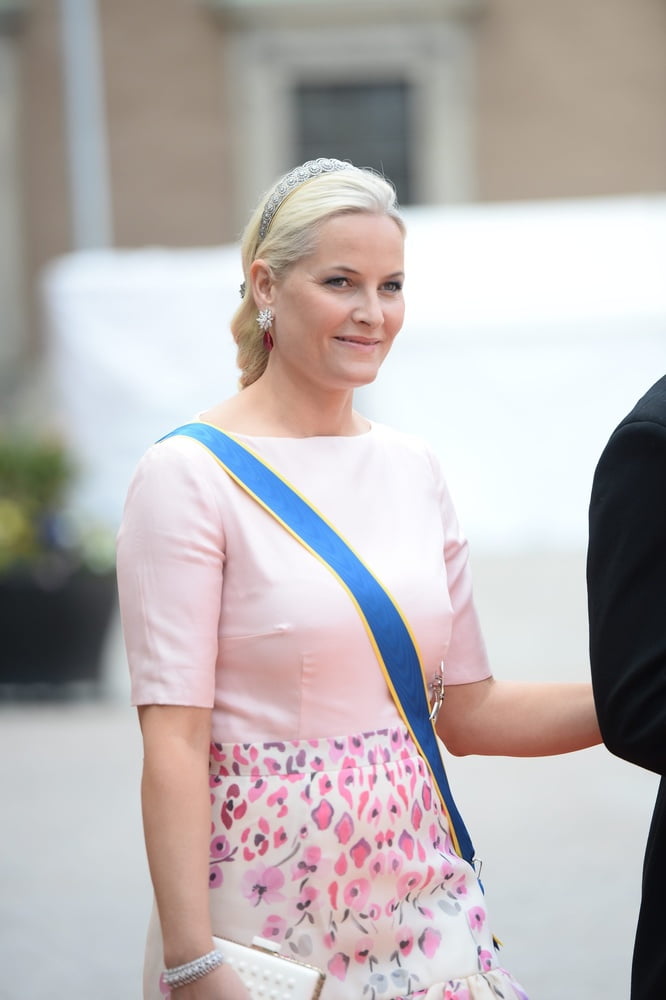 Mette-marit, princesse héritière de Norvège
 #98105243