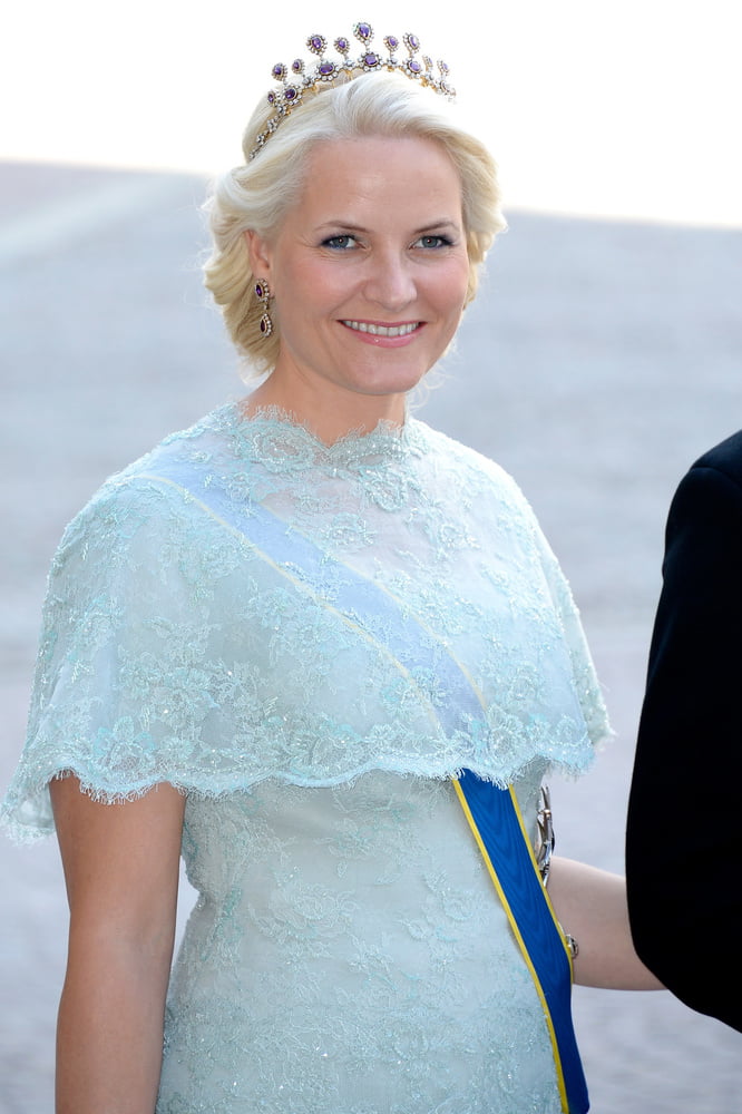 Mette-marit, princesse héritière de Norvège
 #98105325