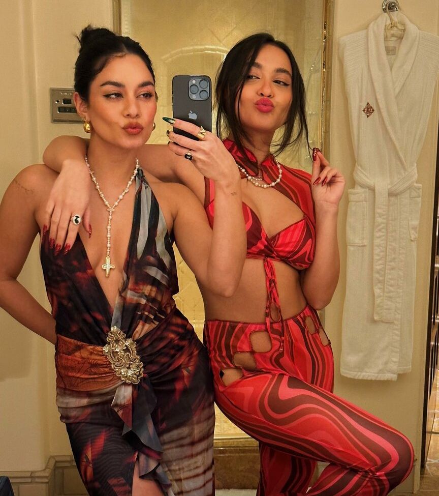 Vanessa Hudgens desnuda #107764725
