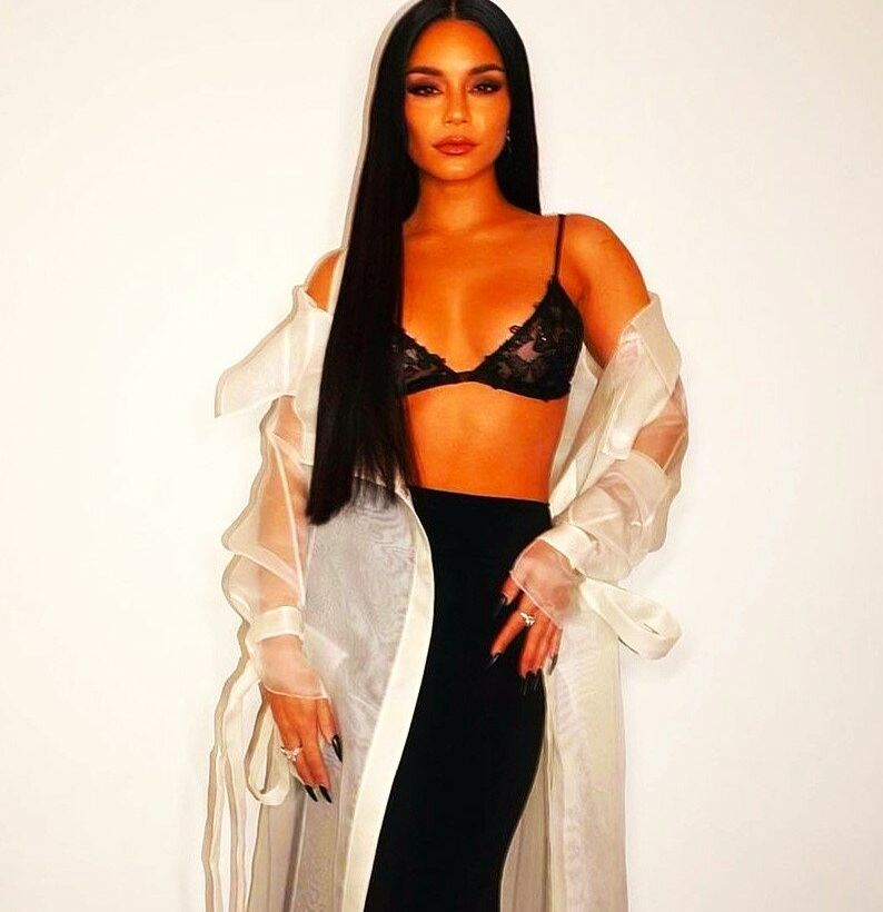 Vanessa Hudgens desnuda #107764759
