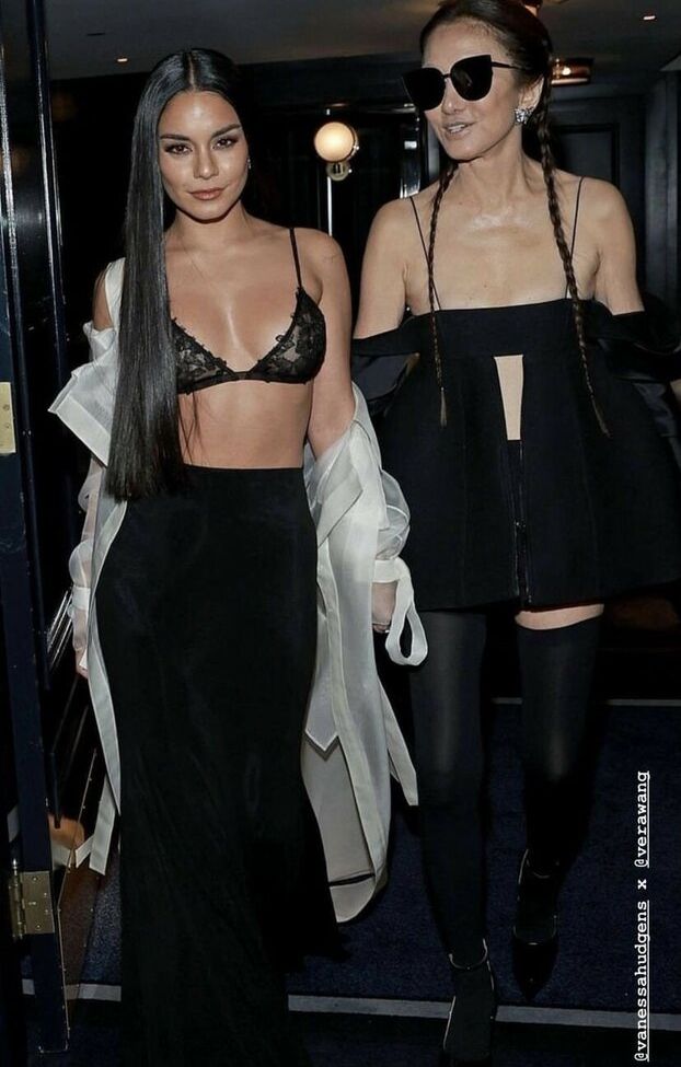 Vanessa Hudgens desnuda #107764792