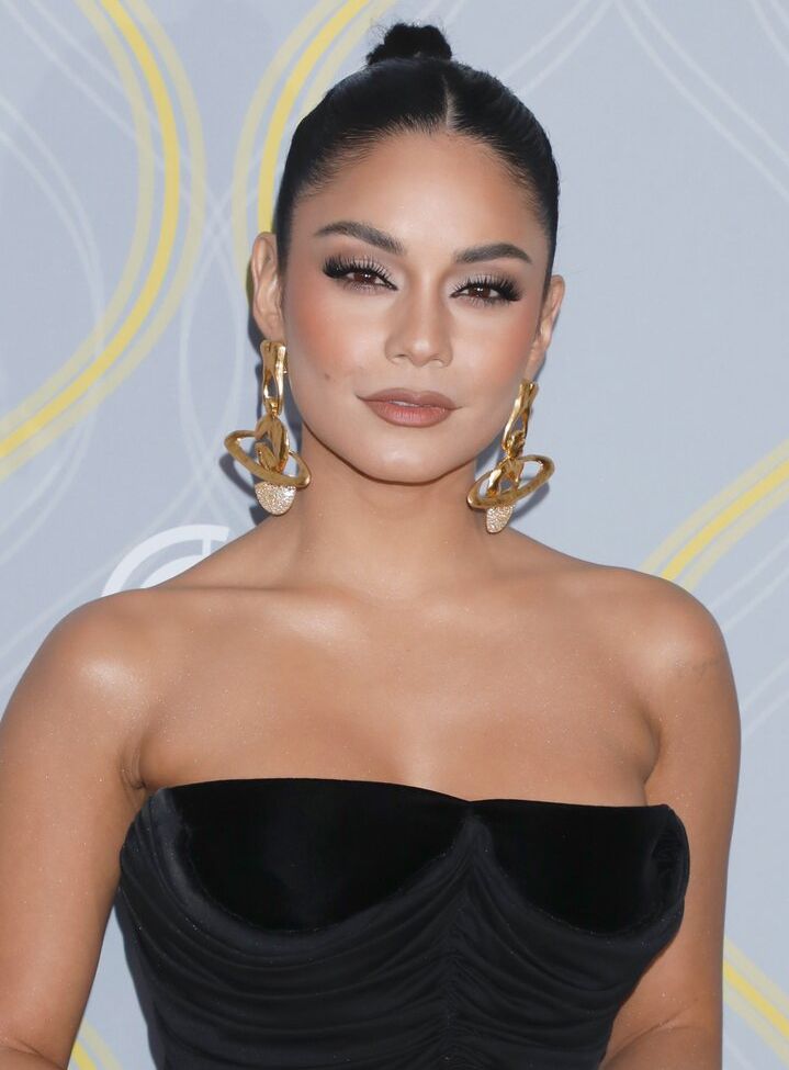 Vanessa Hudgens nude #107765332