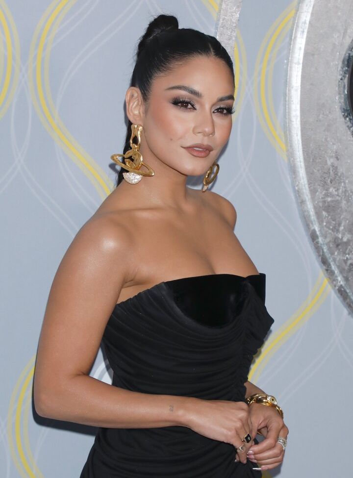 Vanessa Hudgens nude #107765333