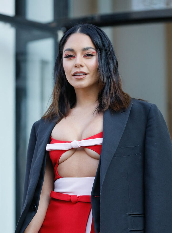 Vanessa Hudgens nude #107765455