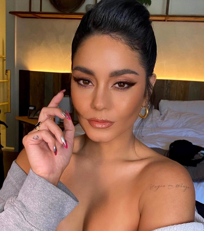 Vanessa Hudgens desnuda #107765747