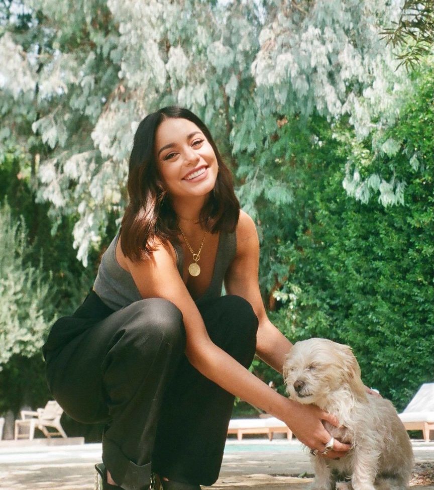 Vanessa Hudgens nude #107765879