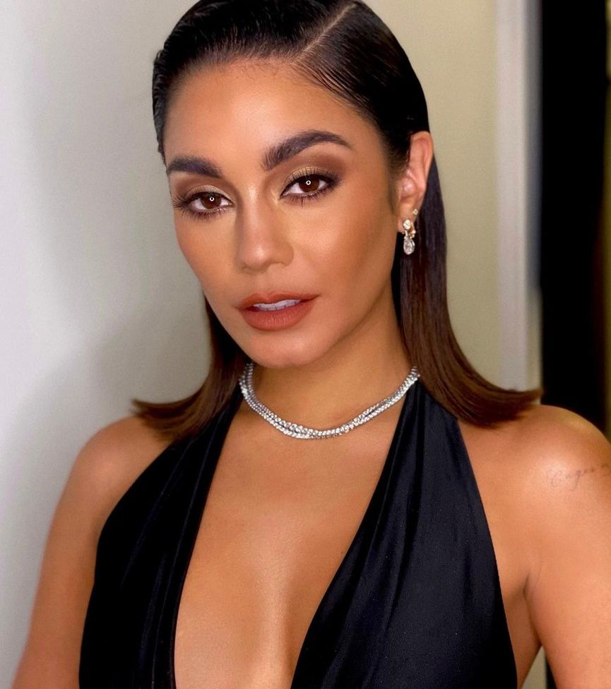 Vanessa Hudgens nude #107766043