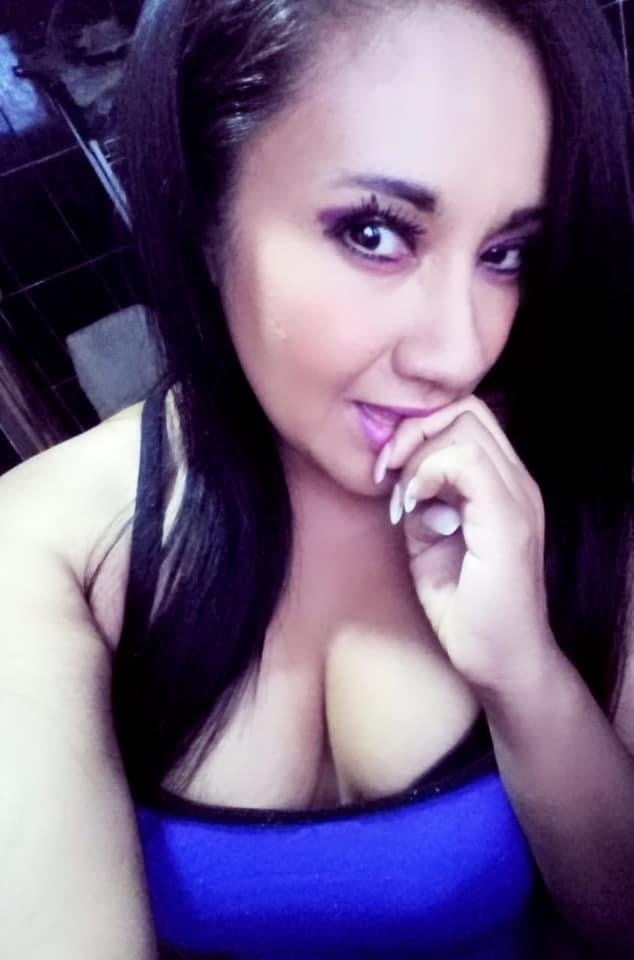 Putita rica #93678542