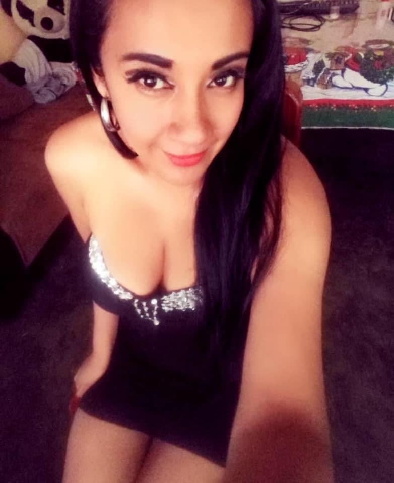 Putita rica #93678554