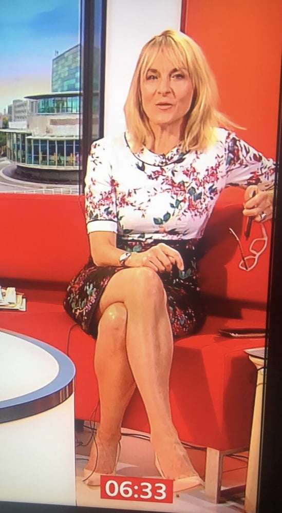 Louise minchin cock teasing fuckable milf with legs on show
 #92126131