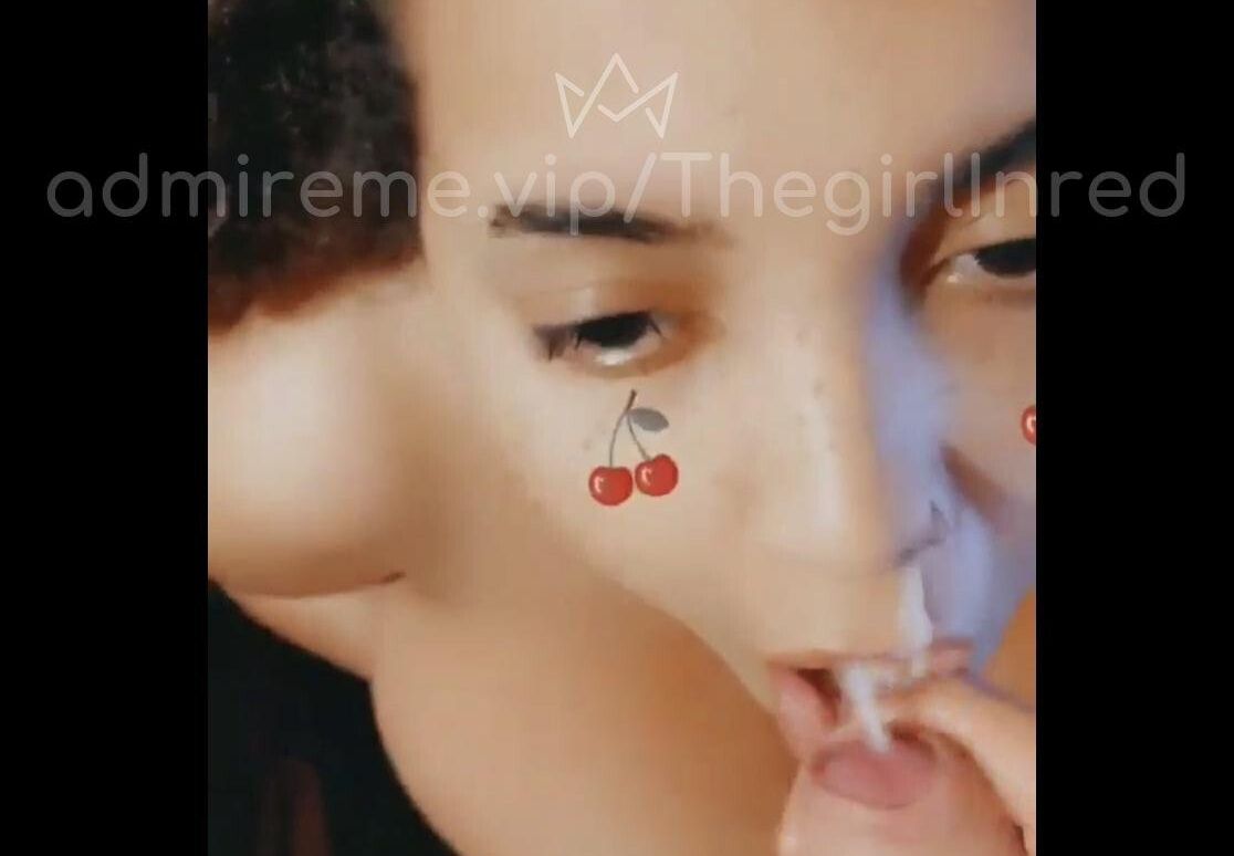 Thegirlinred0 nackt #108523532