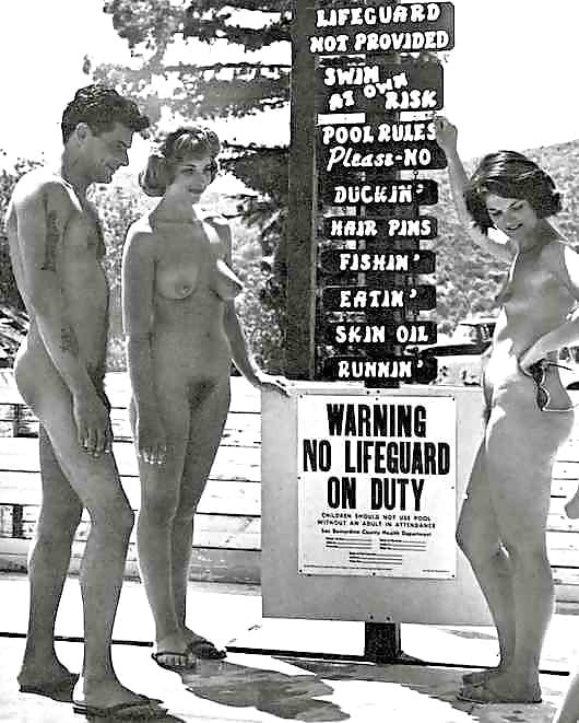 Anzeichen von Nacktheit
 #103715319