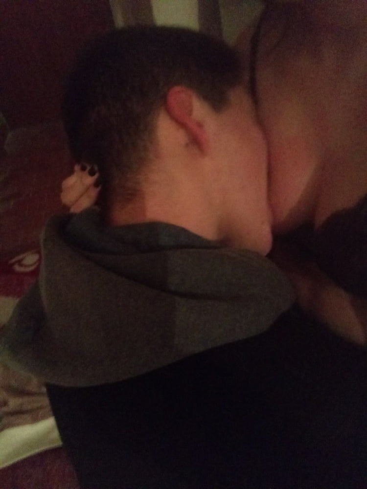 Maduras favoritas
 #91661272