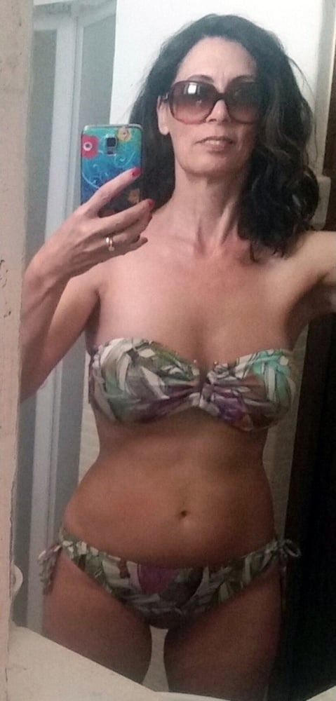 Maduras favoritas
 #91661347