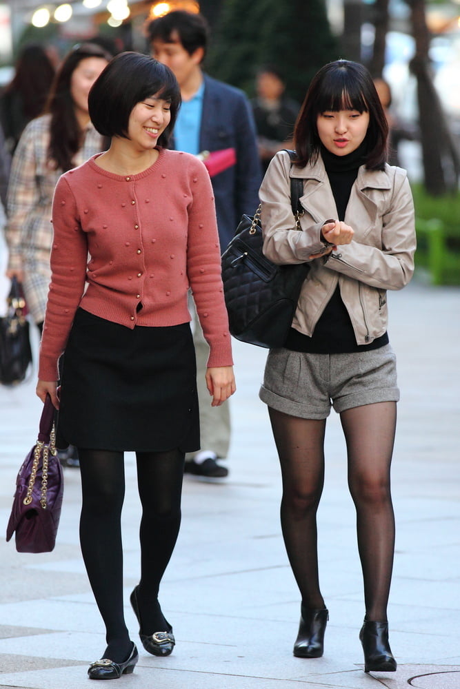 Street Pantyhose - Real Life Asian Cunt in Tights #90000566