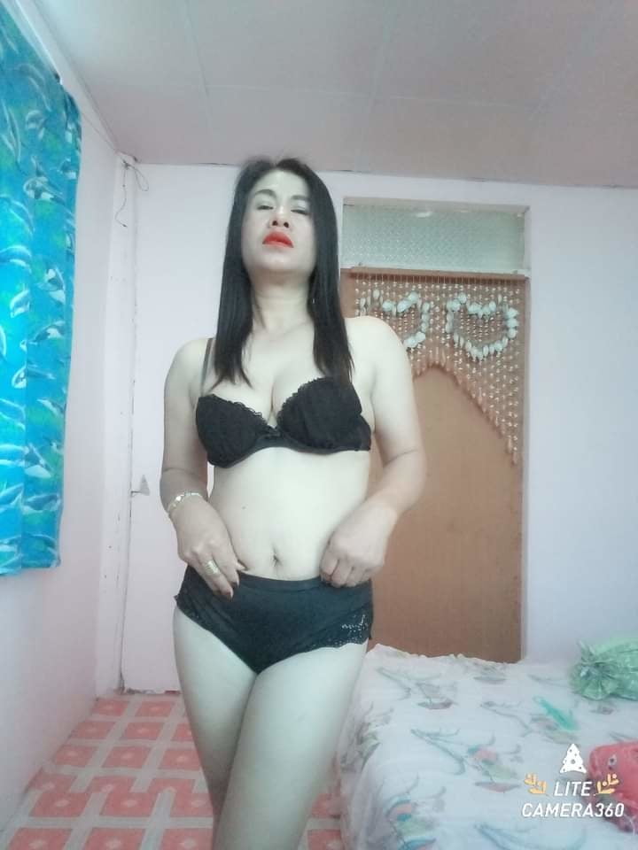 Janda tetek besar #81419036